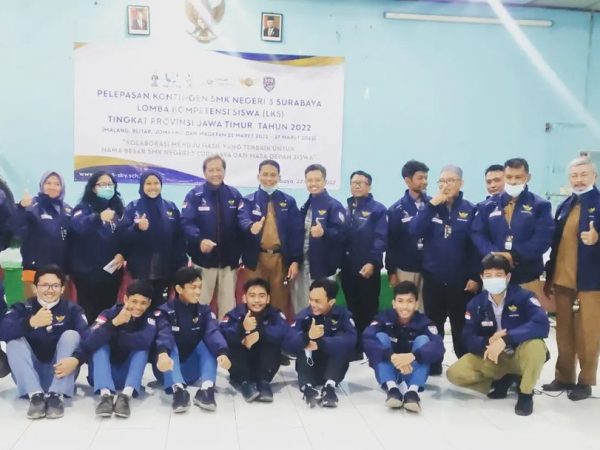 PELEPASAN KONTINGEN LKS TINGKAT PROVINSI JATIM 2022 PELEPASAN KONTINGEN LKS TINGKAT PROVINSI JATIM 2022