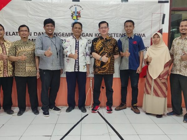 INDUSTRI MENGAJAR BERSAMA BANDAR CCTV
