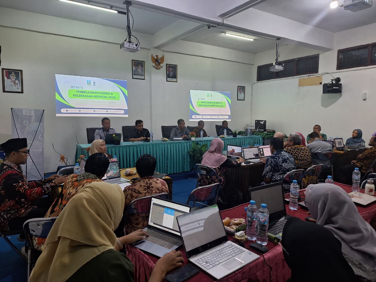 DISEMINASI PEMBELAJARAN KODING DAN KECERDASAN ARTICIAL (KKA)
