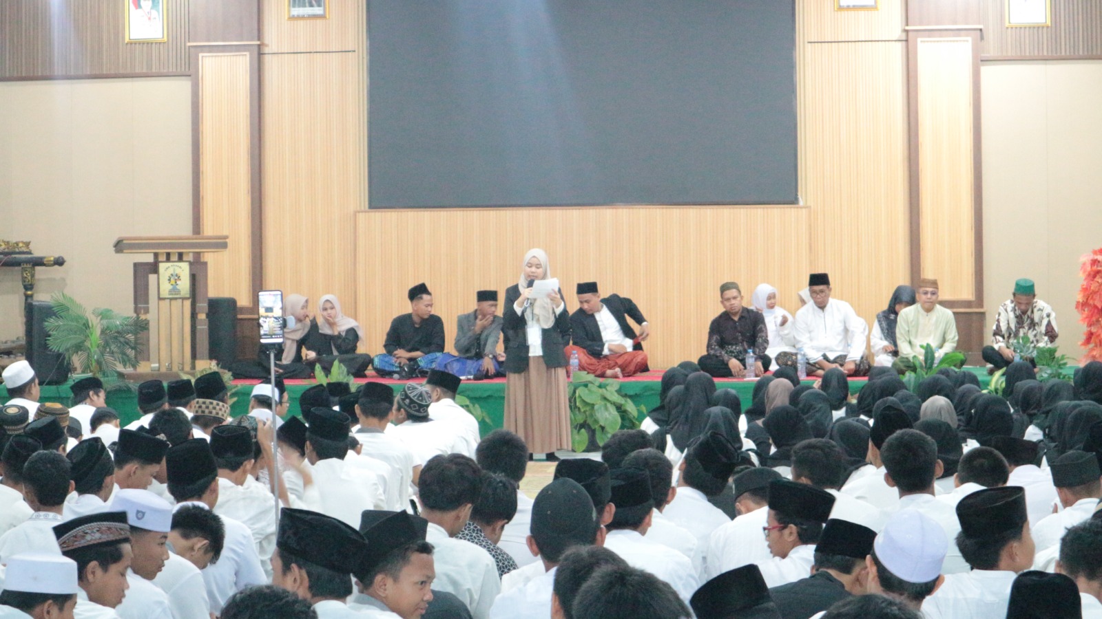 PERINGATAN MAULID NABI MUHAMMAD SAW